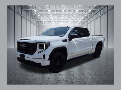 Certified 2022 GMC Sierra 1500 Elevation w/ LPO, Elevation Black Package