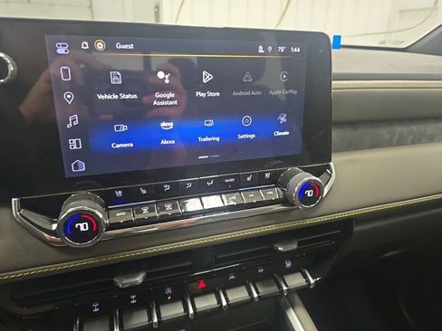 New 2025 Chevrolet Colorado ZR2 w/ Off-Road Front Bumper Package image 14