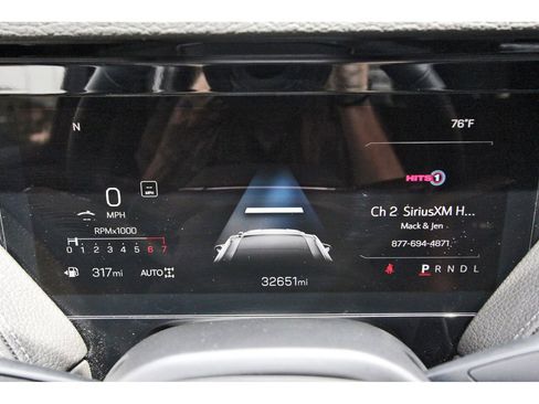 Used 2025 GMC Yukon Denali AWD/4WD image 15