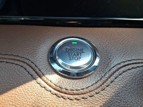 Used 2023 Lincoln Navigator L Reserve AWD/4WD image 24