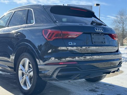 Used 2021 Audi Q3 2.0T Premium w/ Convenience Package image 13