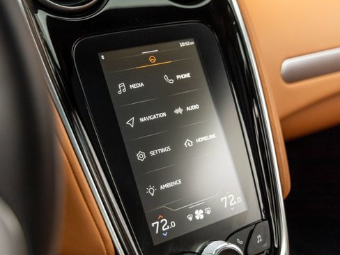 Used 2023 McLaren GT RWD image 27