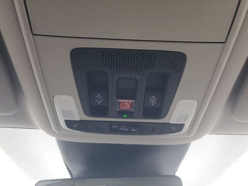 New 2026 Honda Pilot Touring image 25