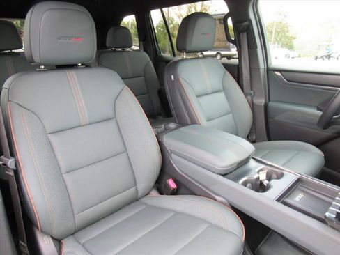 Used 2024 GMC Acadia AT4 w/ LPO, Floor Liner Package image 9