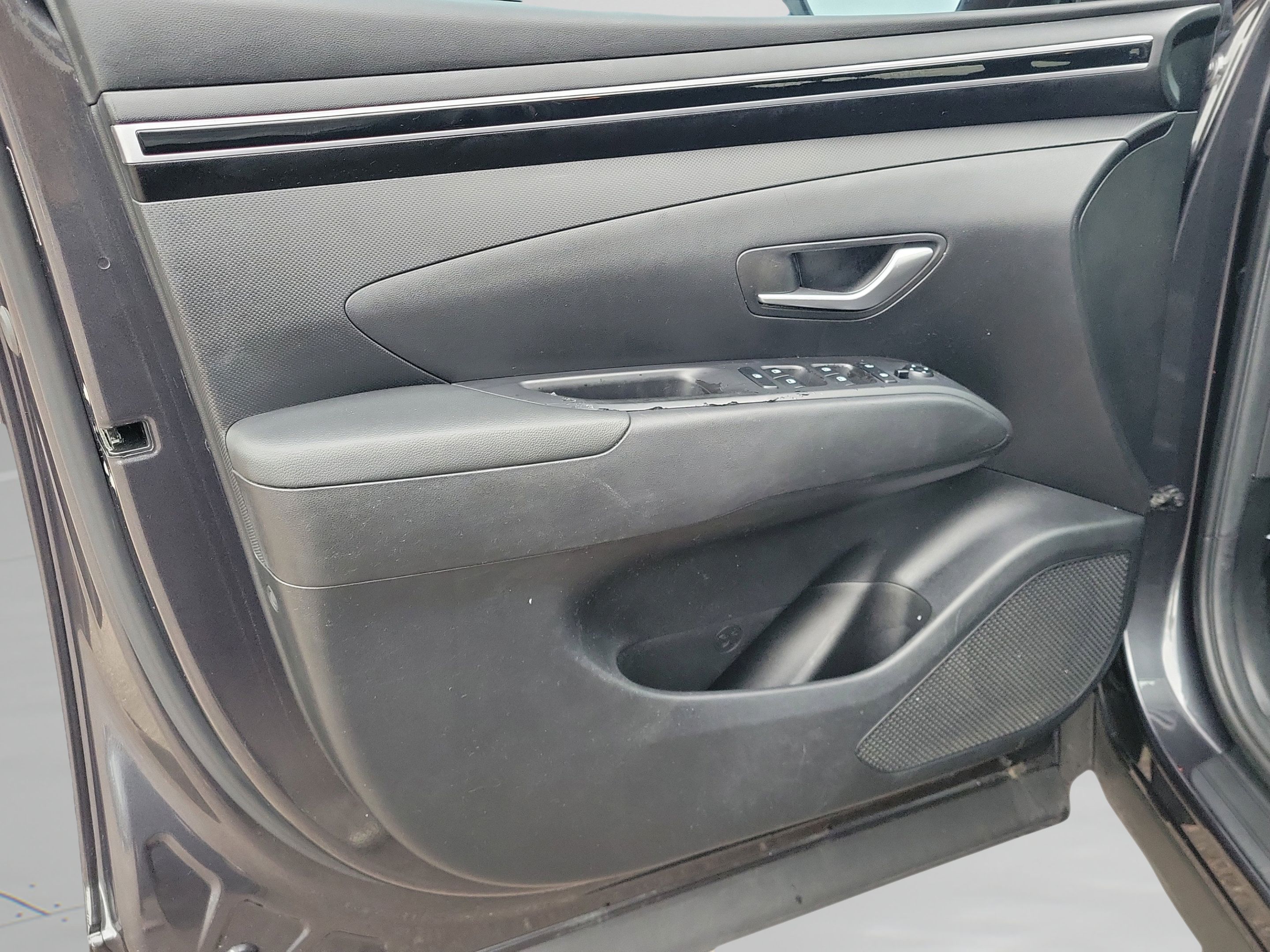 Certified 2022 Hyundai Tucson SEL w/ Cargo Package FWD image 18