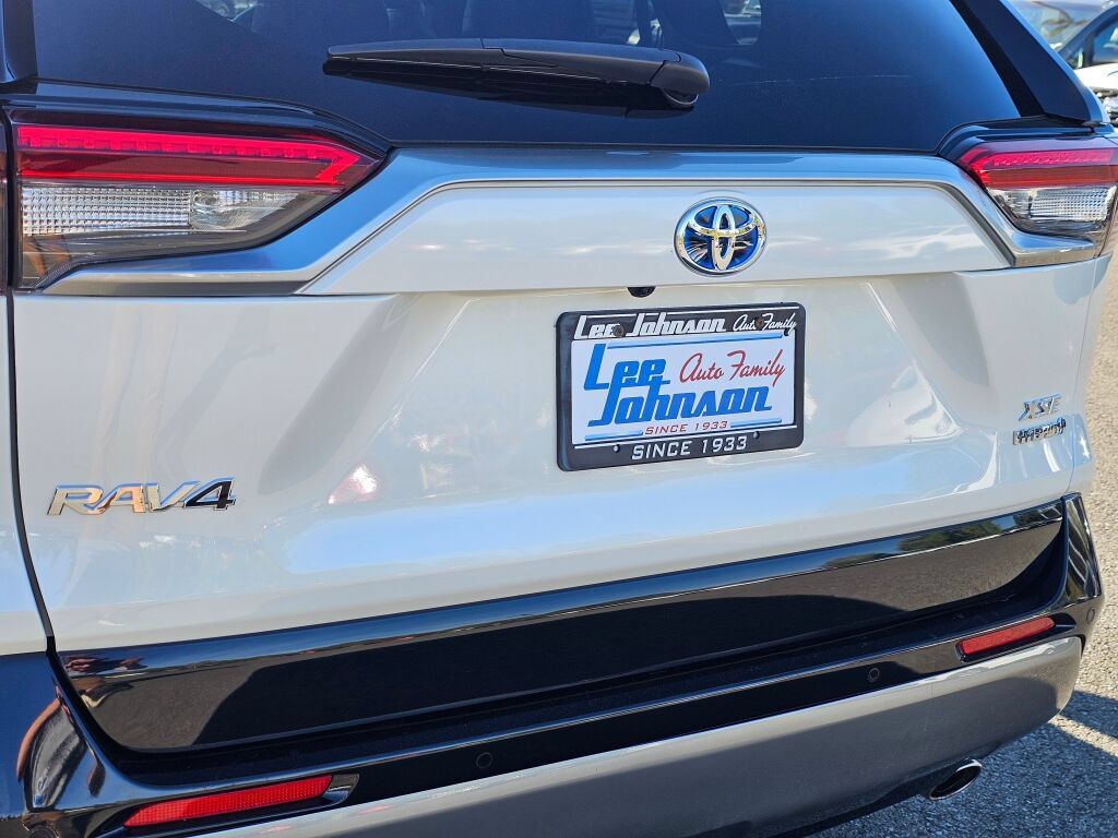 Used 2019 Toyota RAV4 XSE AWD/4WD image 26