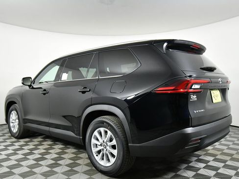 New 2026 Toyota Grand Highlander XLE image 14