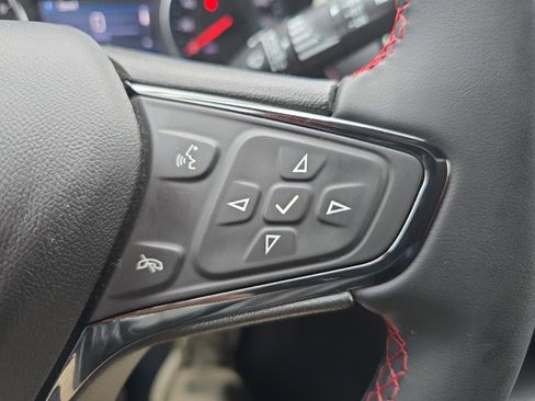 Used 2023 Chevrolet Equinox RS w/ LPO, Floor Liner Package image 21