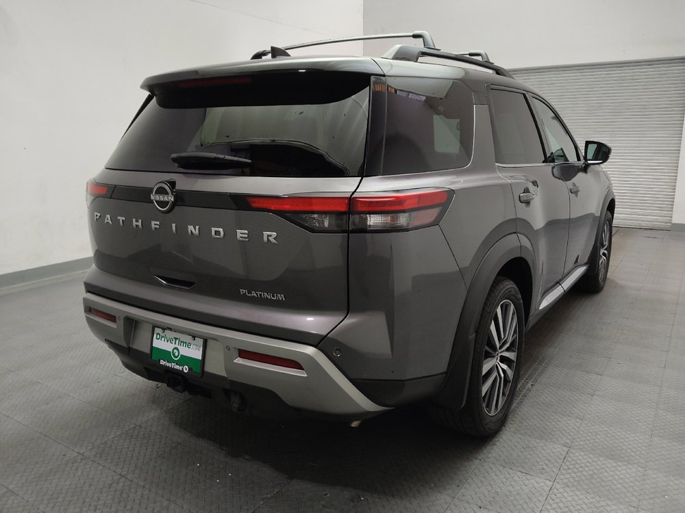 Used 2022 Nissan Pathfinder Platinum w/ Cargo Package FWD image 7