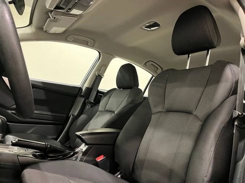 Used 2018 Subaru Impreza 2.0i Premium AWD/4WD image 18