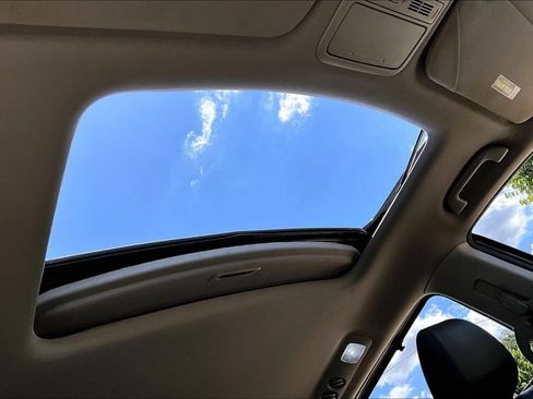 Used 2012 Honda Odyssey EX-L image 21