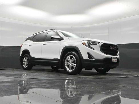Used 2019 GMC Terrain SLE w/ Driver Convenience Package AWD/4WD image 18
