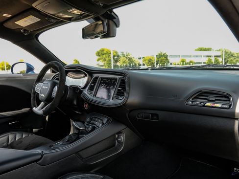 Used 2023 Dodge Challenger SRT Hellcat Redeye RWD image 39