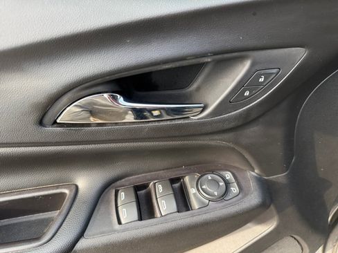 Used 2020 Chevrolet Equinox LT AWD/4WD image 18