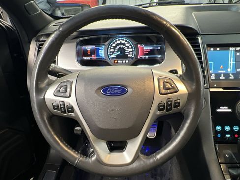 Certified 2018 Ford Taurus SHO w/ Driver Assist Package image 16