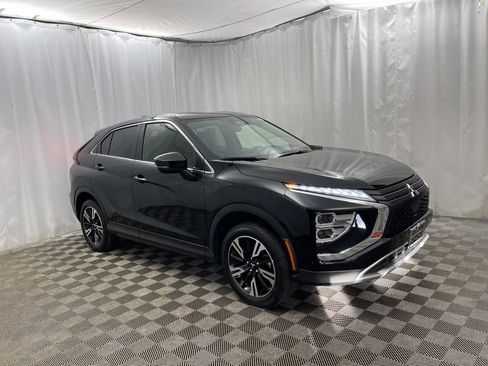 Used 2024 Mitsubishi Eclipse Cross SE image 2