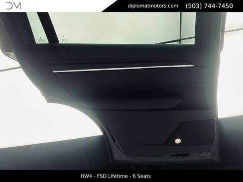 Used 2024 Tesla Model X AWD/4WD image 28