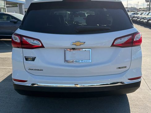 Used 2018 Chevrolet Equinox Premier FWD image 8