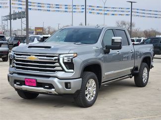 New 2026 Chevrolet Silverado 2500 High Country w/ High Country Premium Package video 2