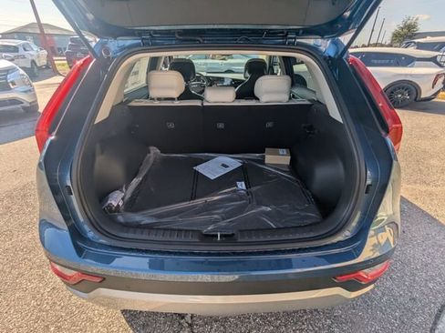 New 2026 Kia Niro EX FWD image 13