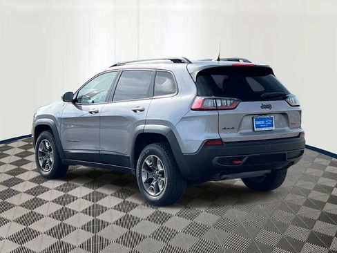 Used 2019 Jeep Cherokee Trailhawk w/ Cold Weather Group AWD/4WD image 4
