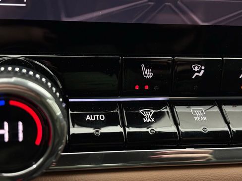 New 2026 GMC Canyon AT4 image 4