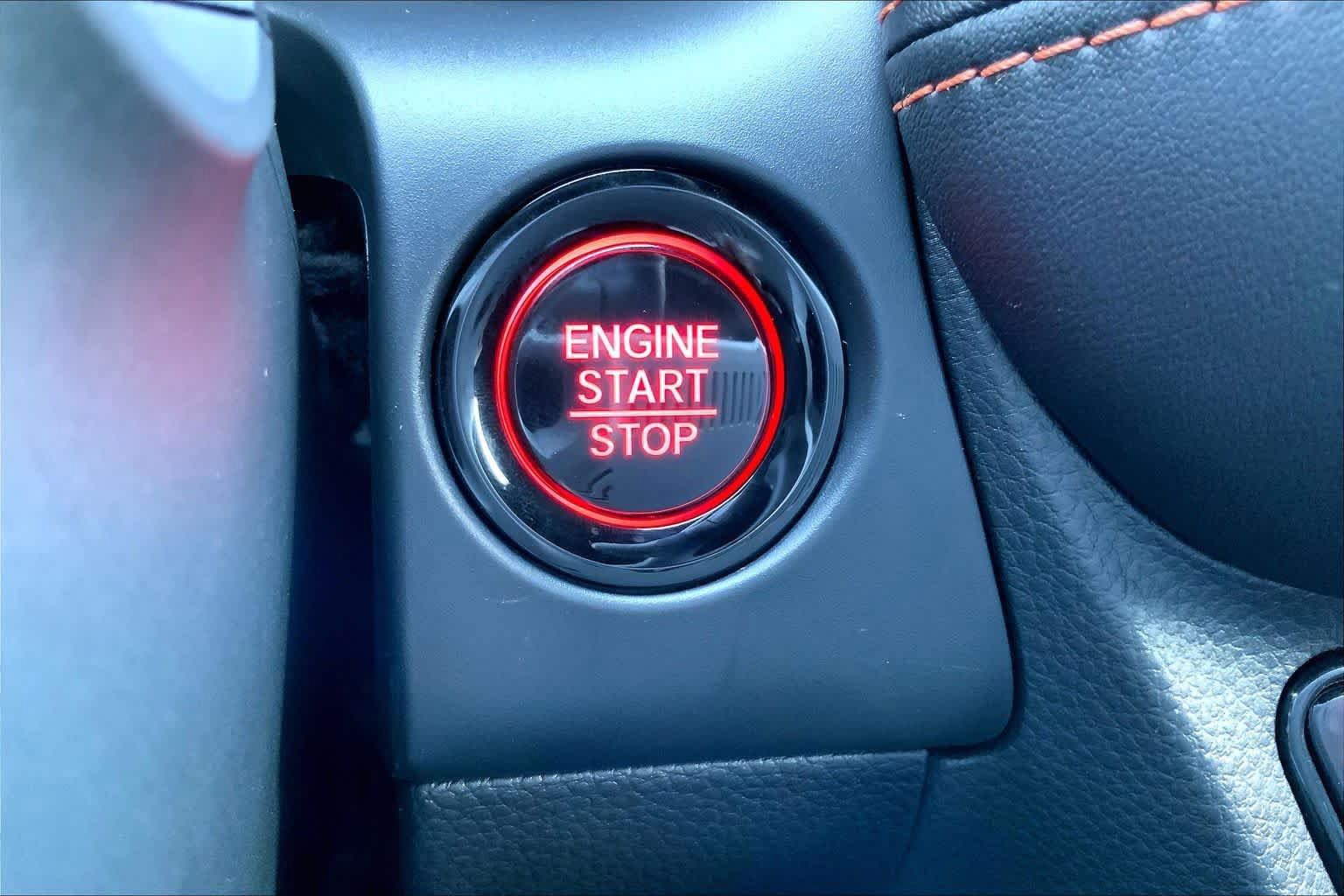 Used 2025 Honda HR-V Sport image 33