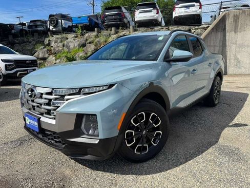 Used 2022 Hyundai Santa Cruz SEL Premium AWD/4WD image 2