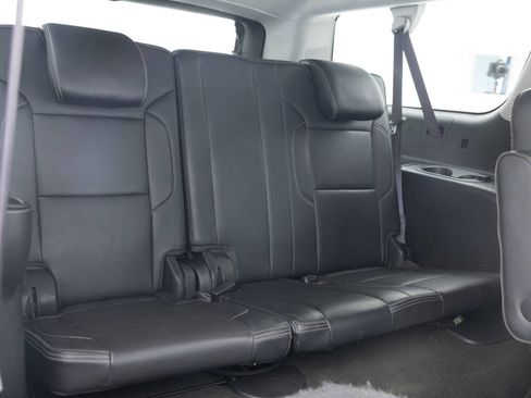 Used 2016 GMC Yukon XL Denali w/ Open Road Package AWD/4WD image 31