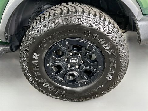 Used 2024 Ford Bronco Wildtrak image 34