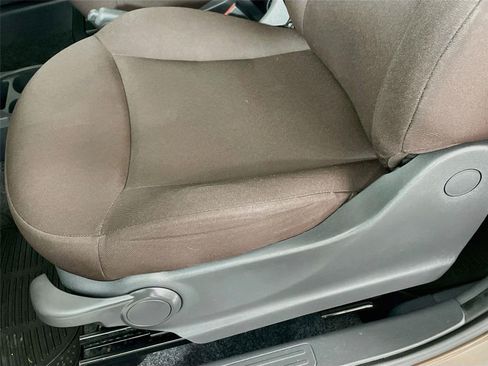 Used 2012 FIAT 500 Pop w/ Bose Premium Audio Pkg FWD image 21
