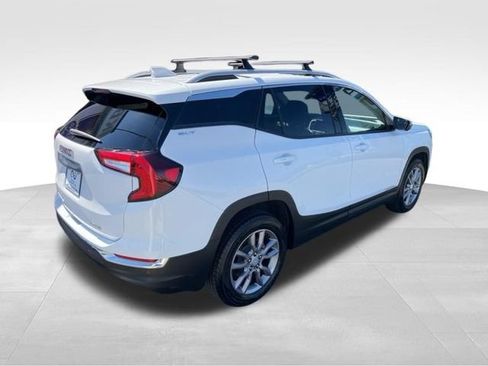 Used 2023 GMC Terrain SLT w/ Tech Package AWD/4WD image 8