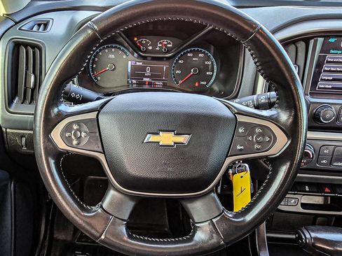 Used 2018 Chevrolet Colorado Z71 image 29