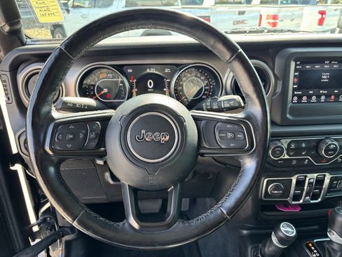 Used 2020 Jeep Wrangler Unlimited Sport AWD/4WD image 14
