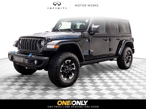 Used 2024 Jeep Wrangler Unlimited Rubicon 4xe image 1