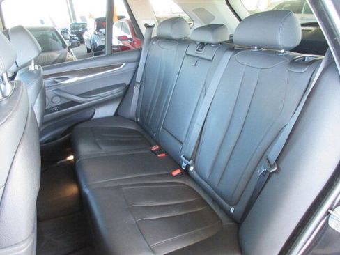 Used 2014 BMW X5 xDrive35i image 32