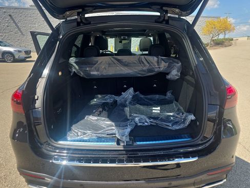 New 2026 Mercedes-Benz GLE 580 4MATIC image 21