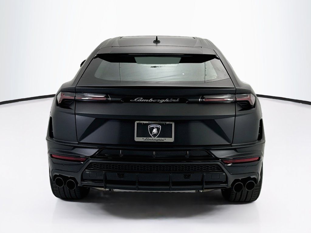 Used 2023 Lamborghini Urus S AWD/4WD image 6