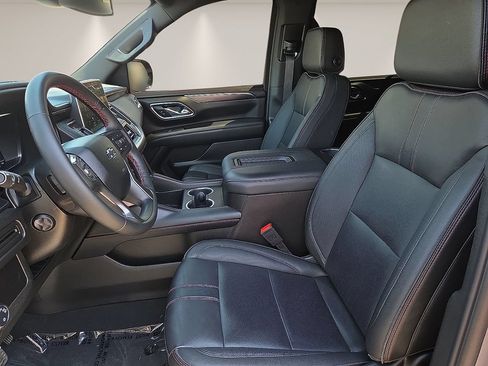 Used 2024 Chevrolet Tahoe RST w/ Luxury Package AWD/4WD image 14