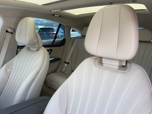 Used 2022 Mercedes-Benz EQS 450+ Sedan image 30