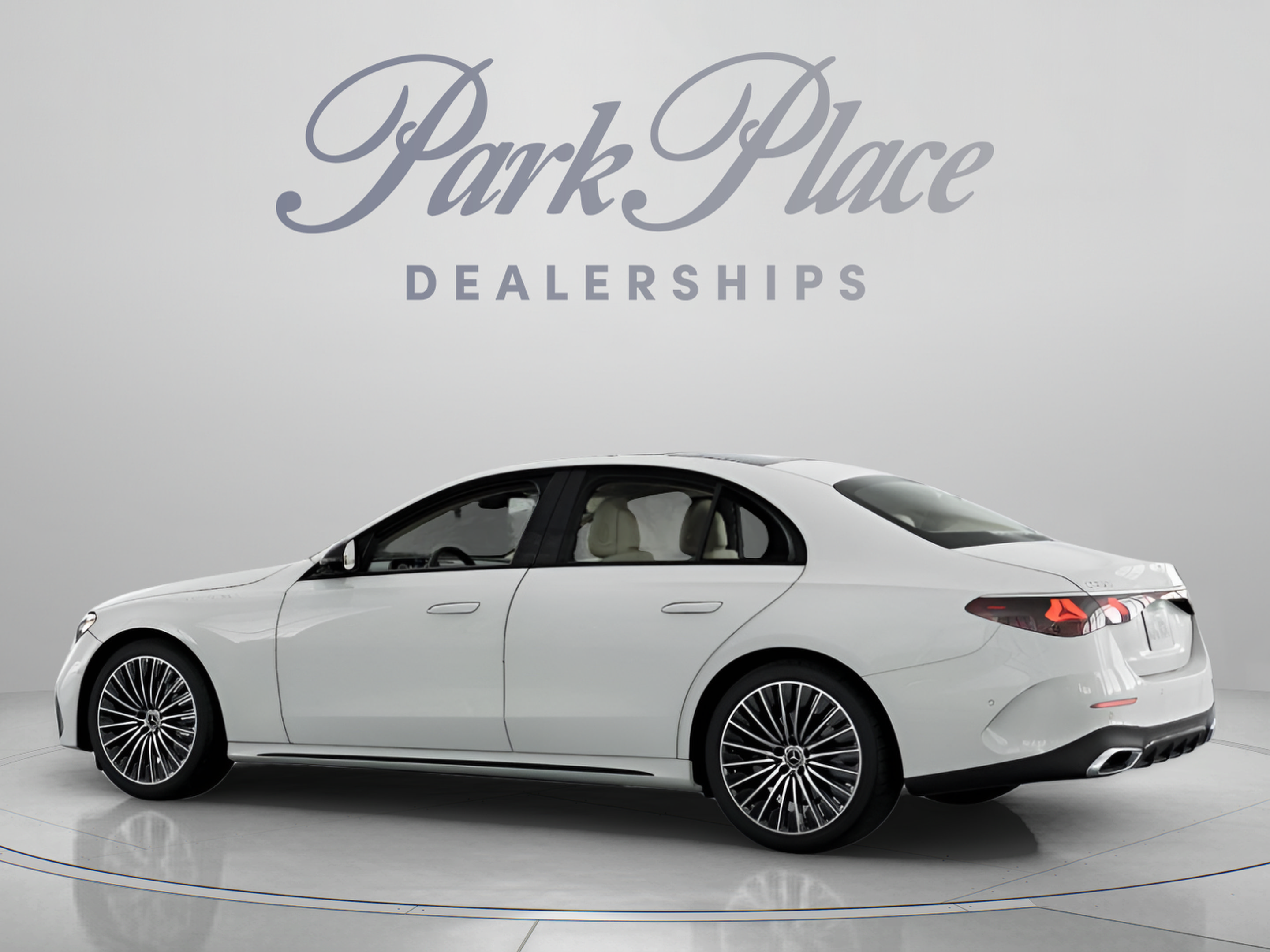 Used 2026 Mercedes-Benz E 350 Sedan image 9