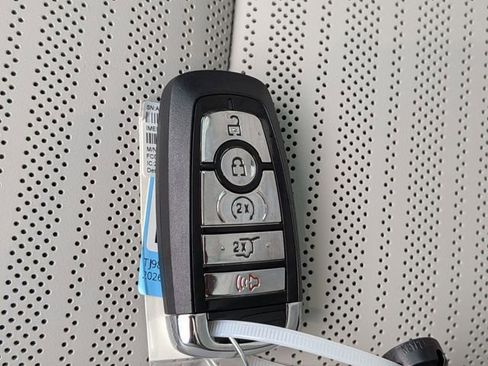 New 2026 Lincoln Nautilus Reserve image 31