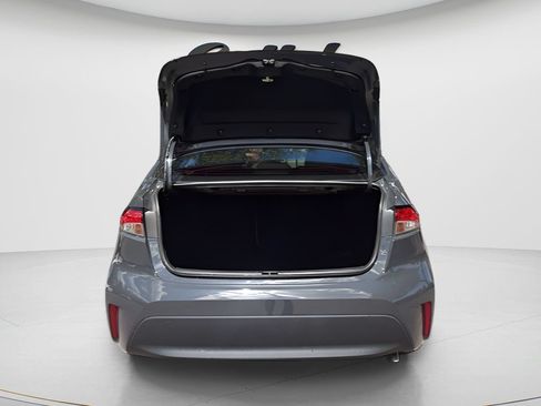 Used 2024 Toyota Corolla LE FWD image 9