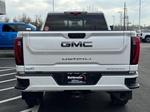 Used 2024 GMC Sierra 2500 Denali Ultimate image 7