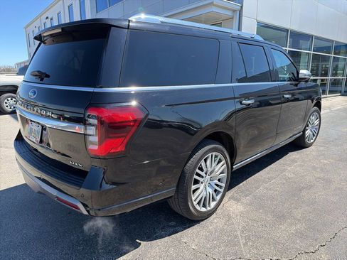Used 2022 Ford Expedition Max Platinum image 3