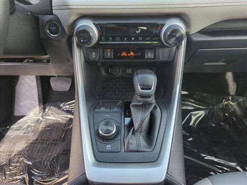 Certified 2023 Toyota RAV4 XLE Premium image 14