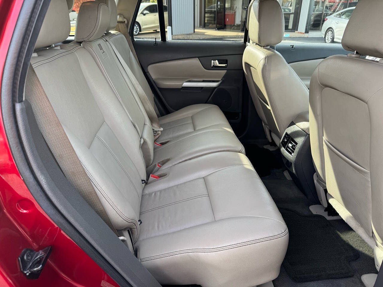 Used 2013 Ford Edge Limited FWD image 22