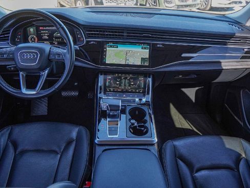 Used 2022 Audi Q8 Premium Plus w/ Premium Plus Package image 24