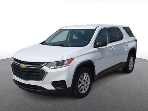 Used 2019 Chevrolet Traverse LS FWD image 4