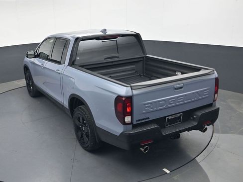 Used 2026 Honda Ridgeline Black Edition image 23